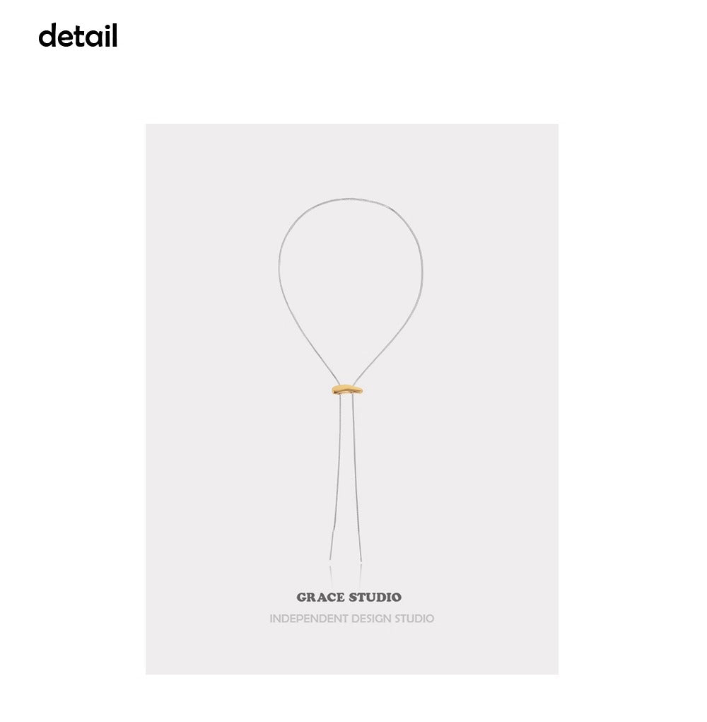 Sleek Contrast Slide Necklace_BDHL7686