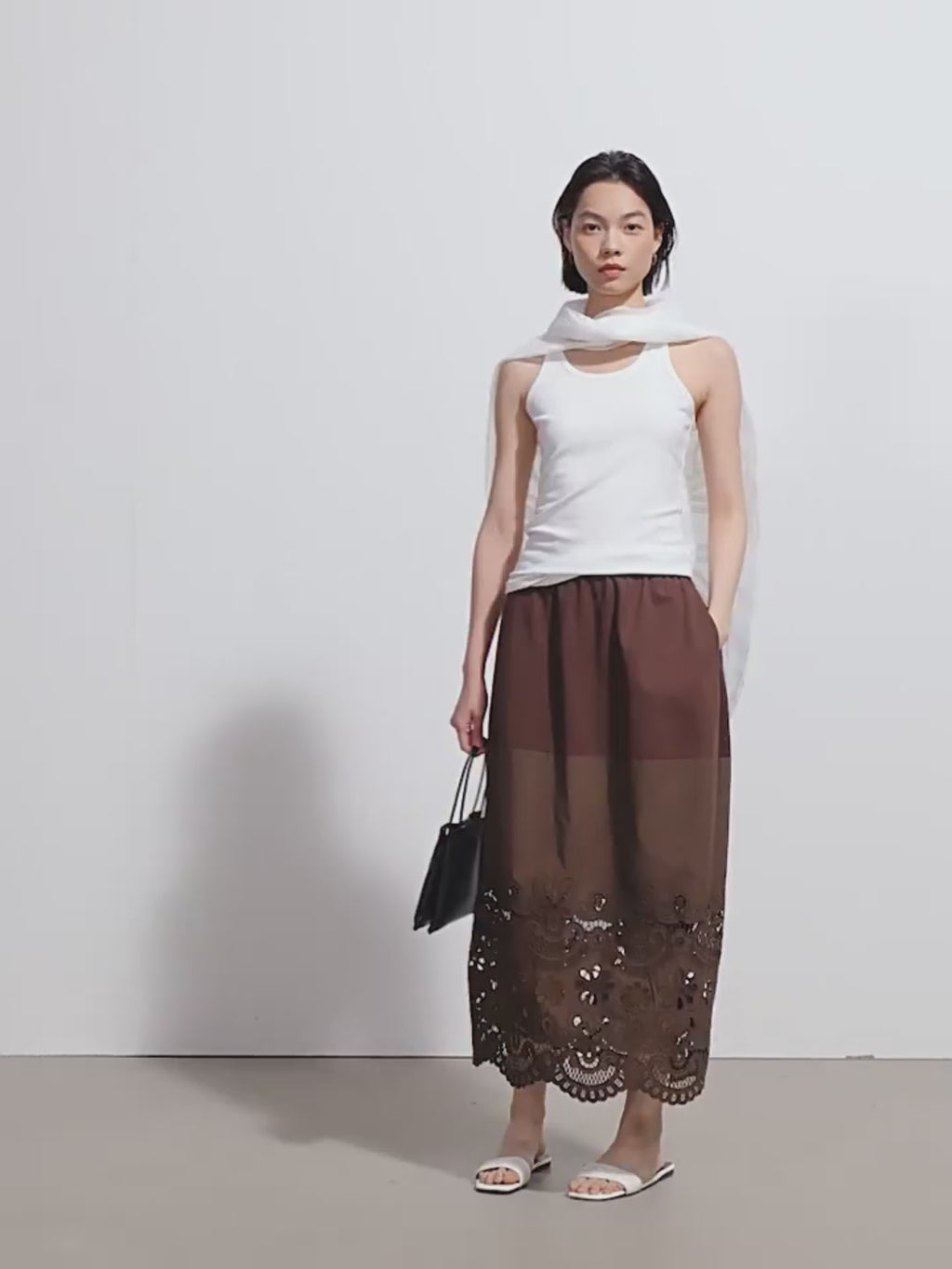 Cutwork Lace Hem Maxi Skirt_BDHL8345