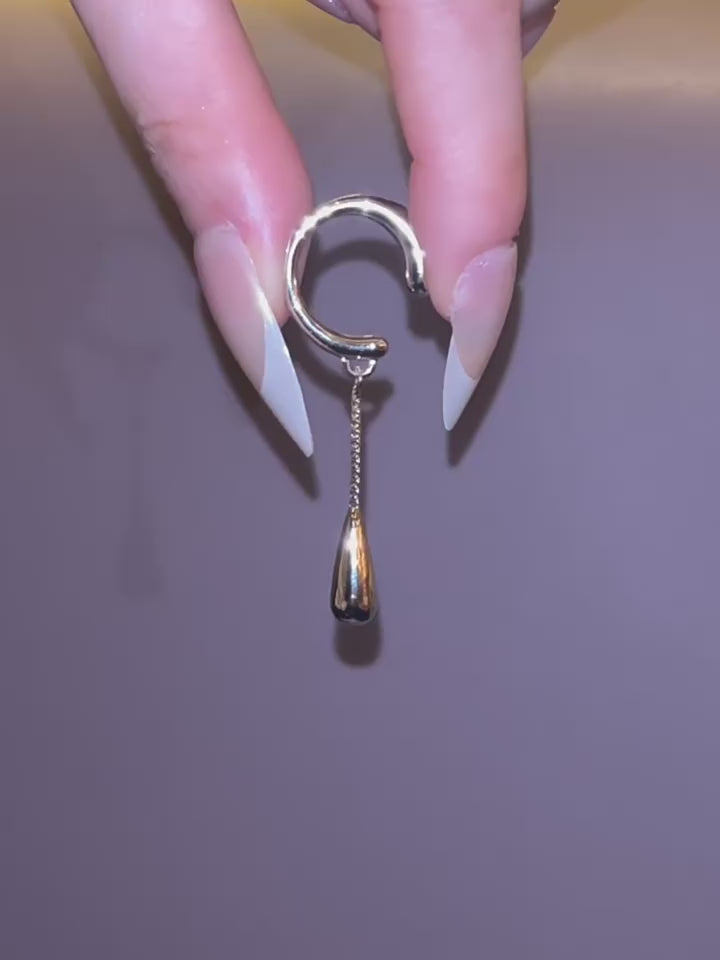 Tear-Shaped Chain Ear Cuffs_BDHL7458