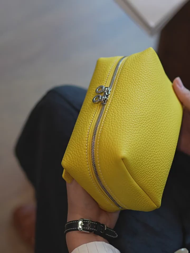 [Low in stock] Natural Leather Zip Pouch_BDHL8187