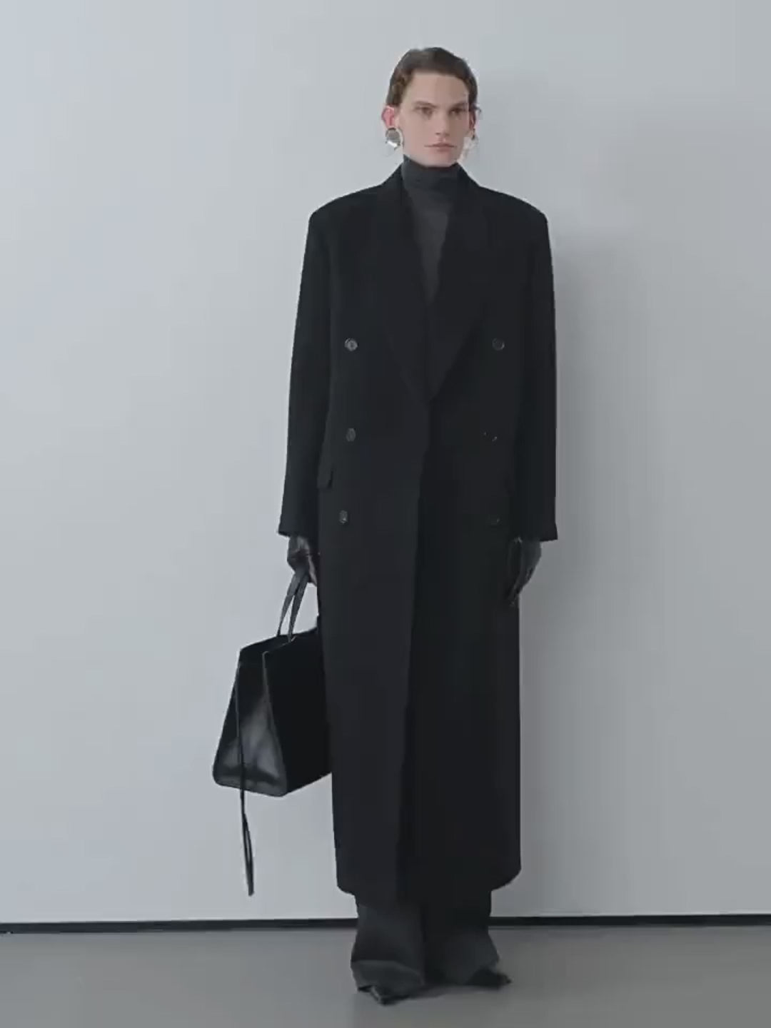 Black Relaxed Fit Coat_BDHL8167