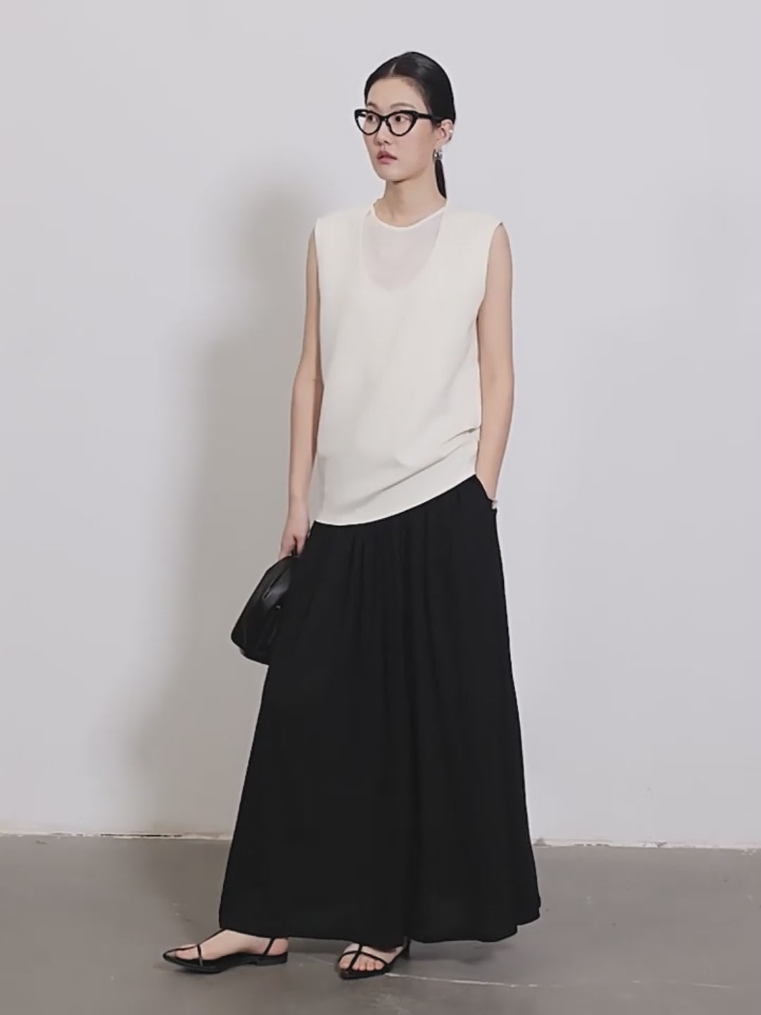 在庫限り早い者勝ち【即納】Layering style U-neck sleeveless_LCHK353