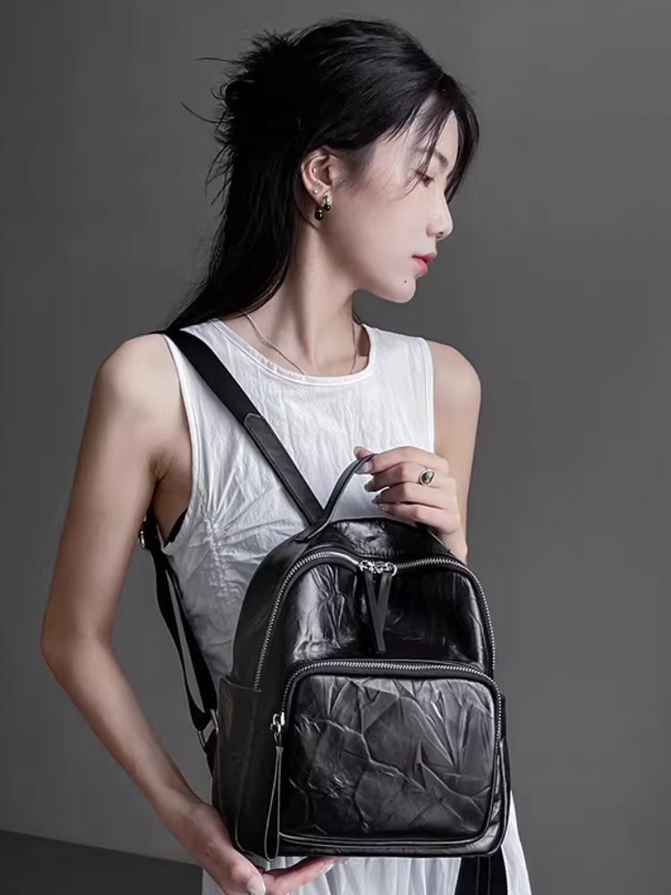 Lightweight Compact Leather Backpack_BDHL8094