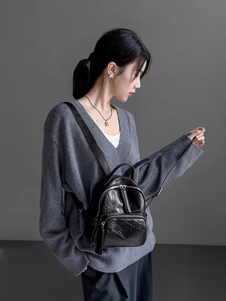 Lightweight Compact Leather Backpack_BDHL8094