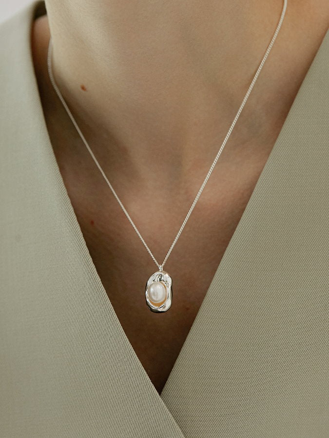 Bean Pendant Pearl Necklace_HL4303
