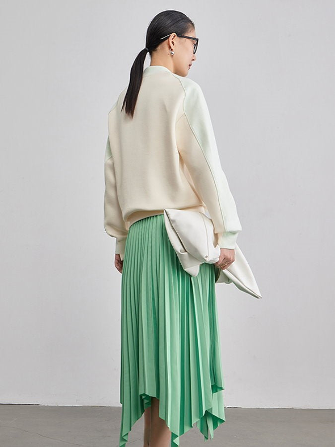 Asymmetrical Hem Pleated Skirt HL4282