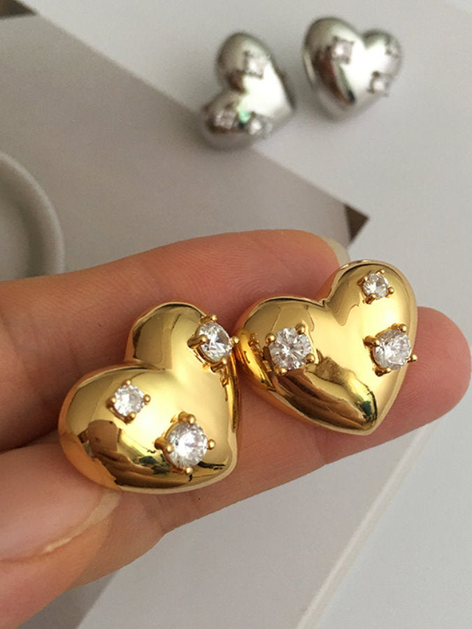 Heart Bijoux Stud Earrings HL9796