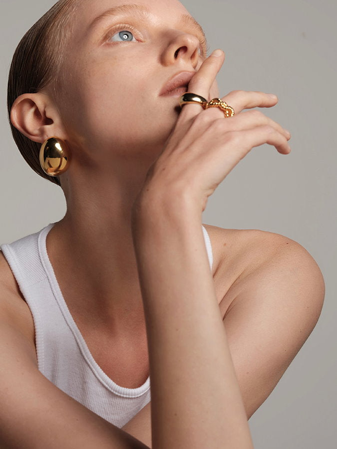 Plump Form Earrings HL4013