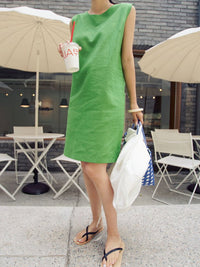 Sleeveless Vitamin Collar Dress HL3715