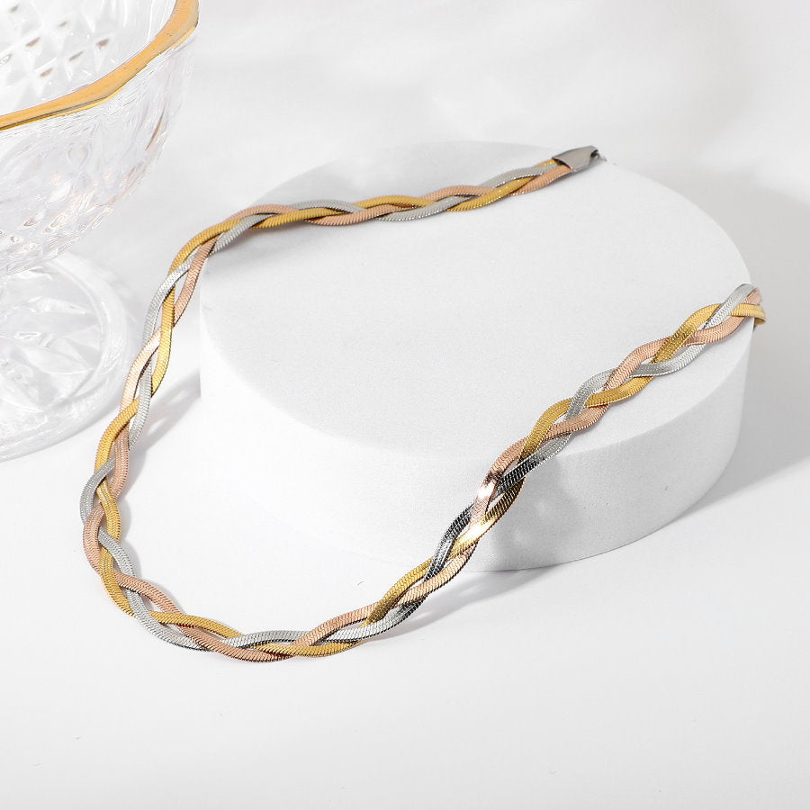 Blade design necklace HL9619