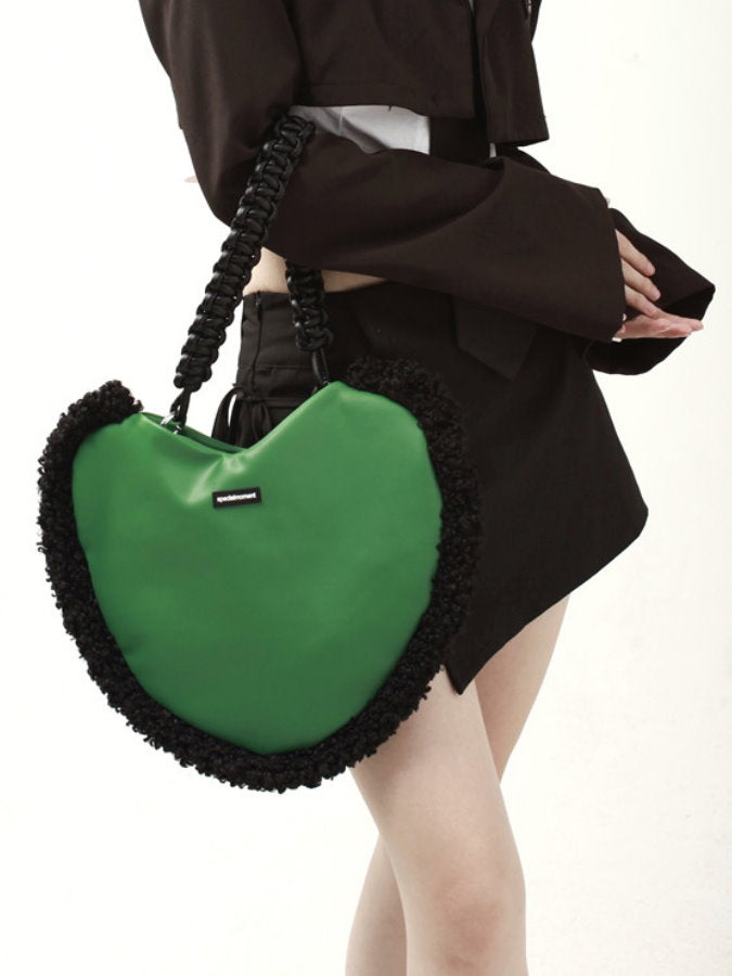 Boa Bordering Heart Bag HL3695