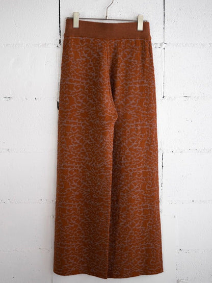 Jacquard Knit Straight Pants HL3908