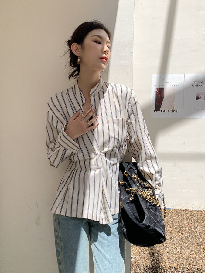 Striped Front Tucked Shirt HL3942