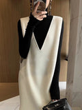 Sleeveless V-Neck Knit Dress_HL4155