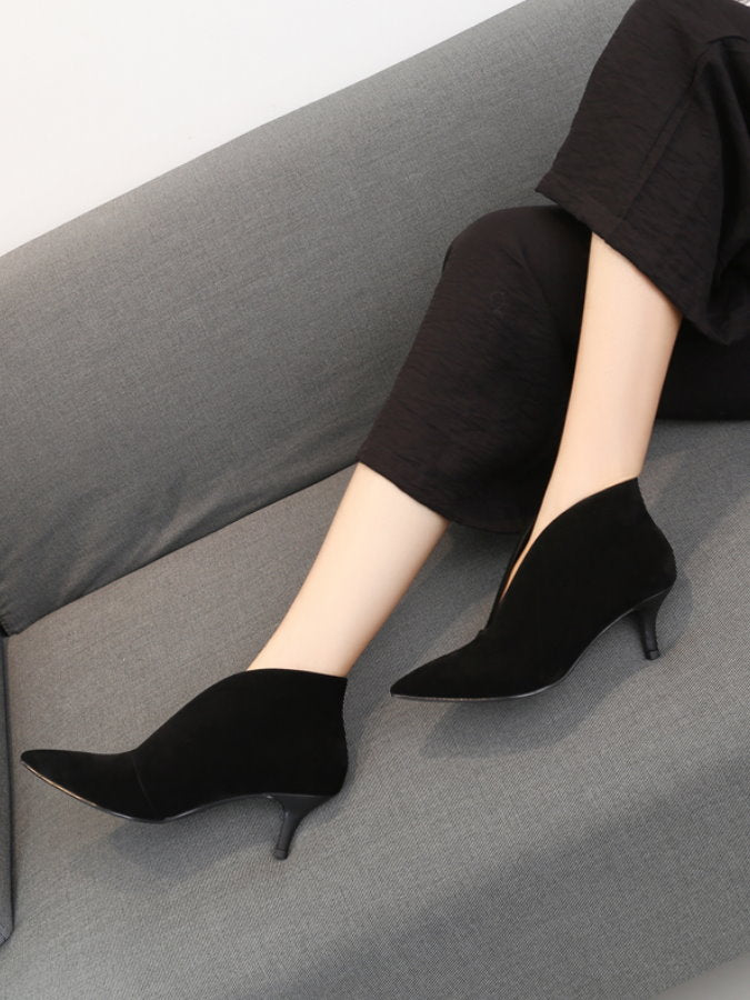 V cut hot sale booties