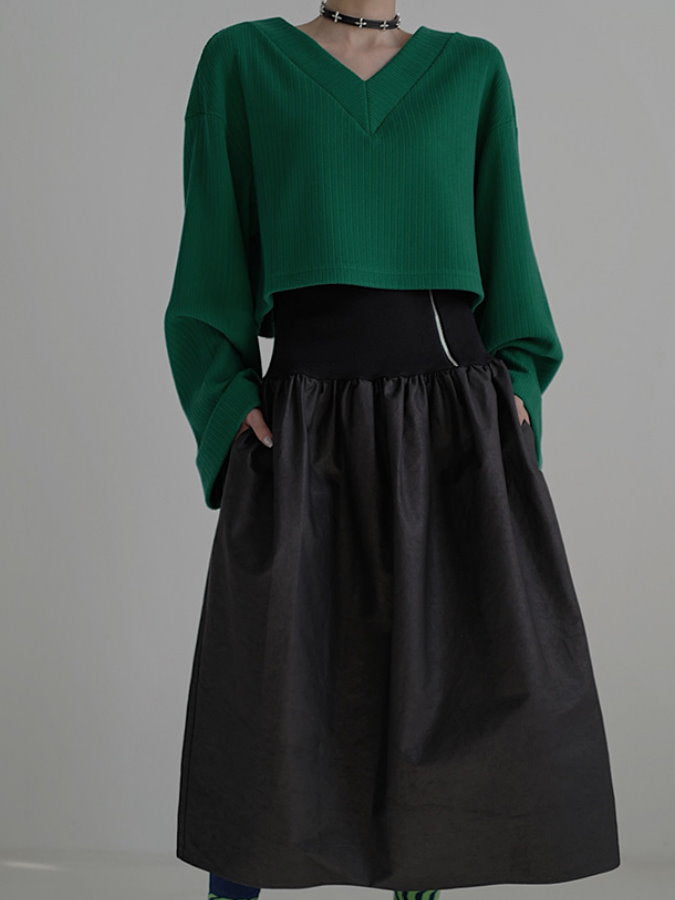 Deep V-neck cropped rib knit HL4082