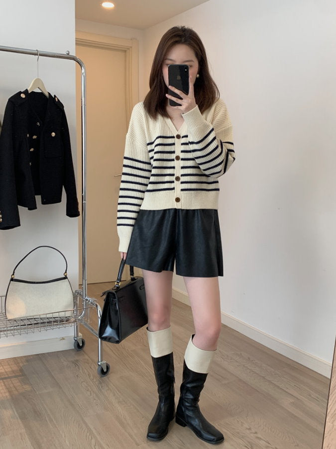 Eco-Leather Shorts HL4123