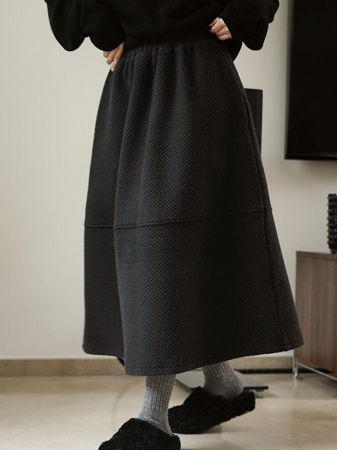 Plump Flared Long Skirt HL4217