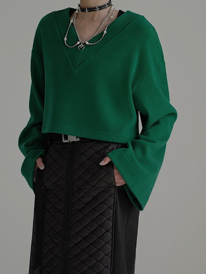 Deep V-neck cropped rib knit HL4082