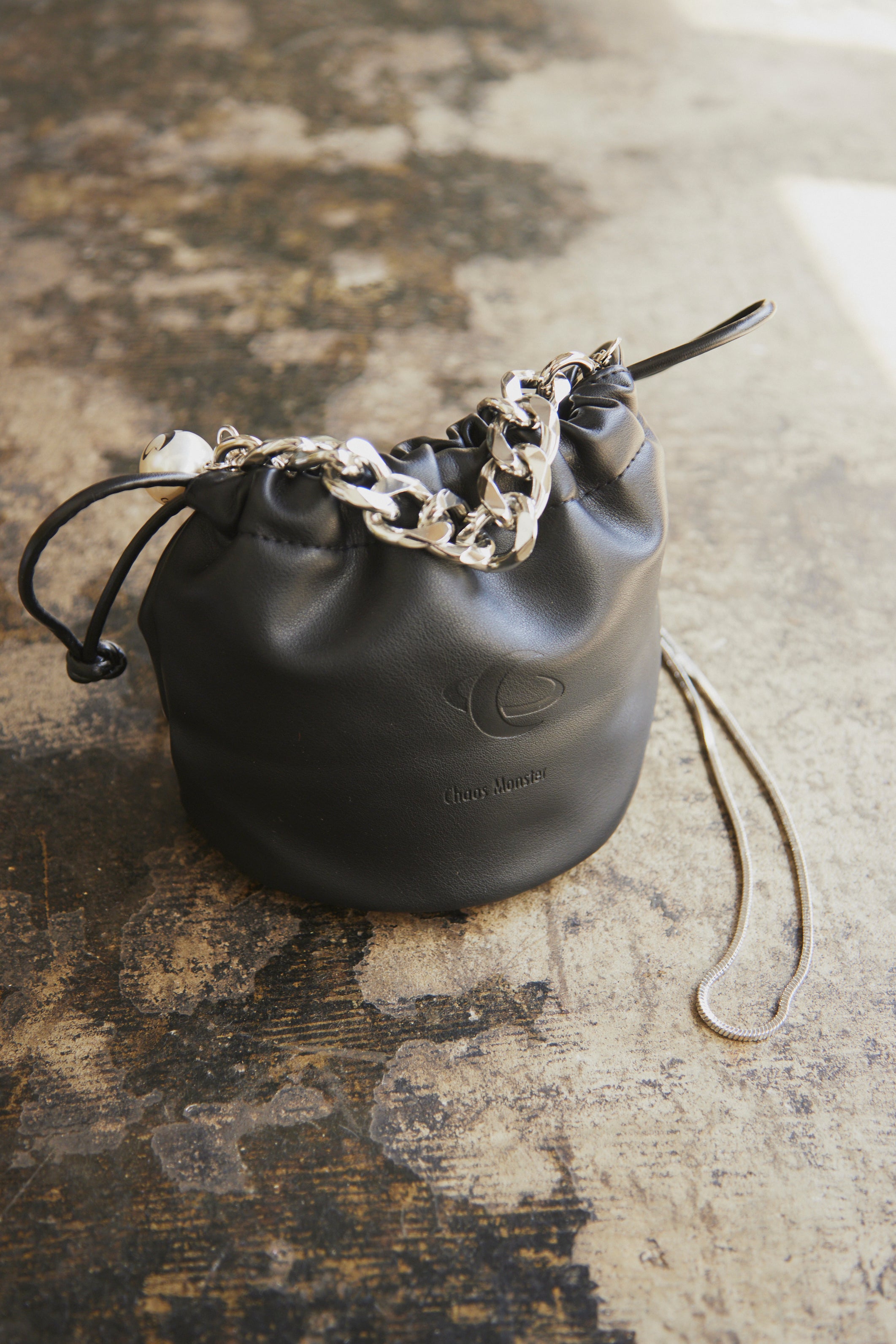Drawstring Chain Shoulder Bag 8930