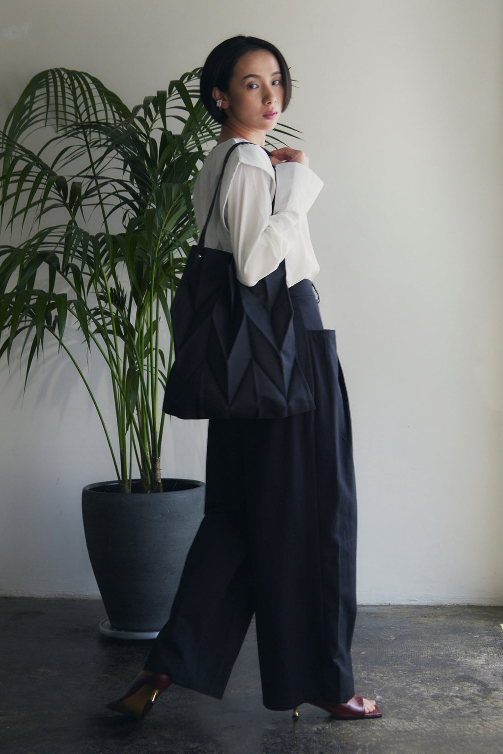 【即納】Front Tuck Wide Leg Pants_HL9702/LCHK