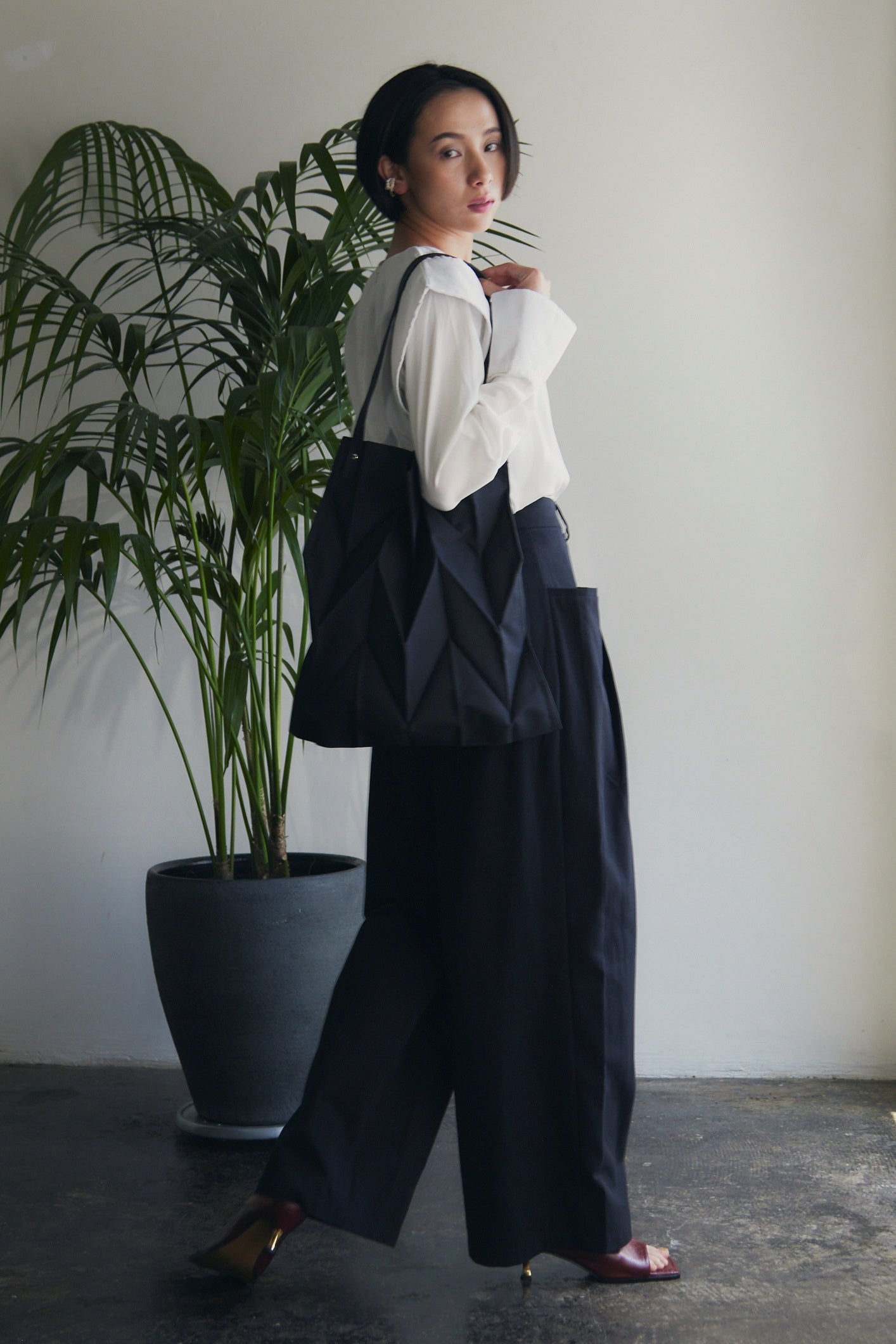 【即納】Front Tuck Wide Leg Pants_HL9702/LCHK