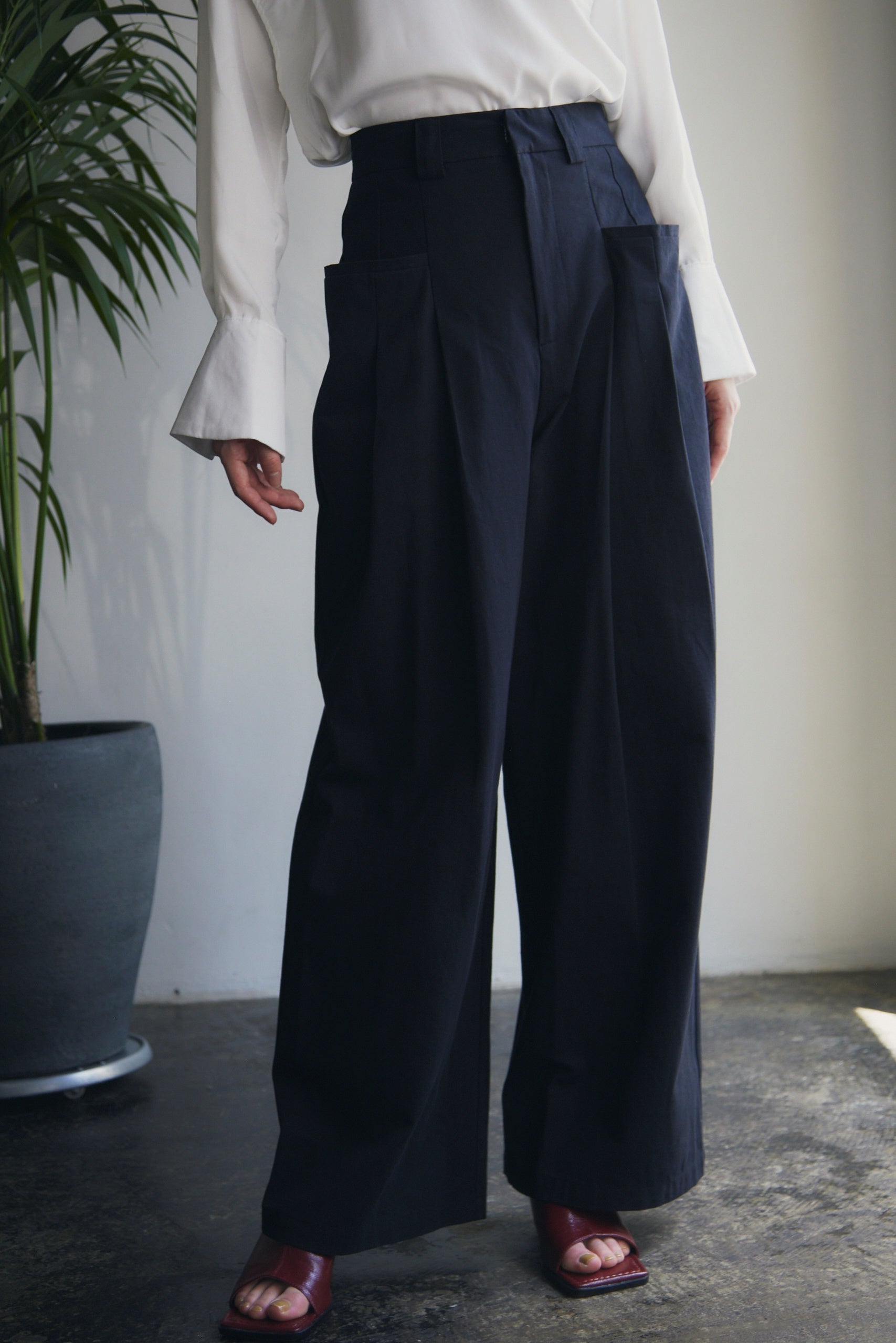 【即納】Front Tuck Wide Leg Pants_HL9702/LCHK
