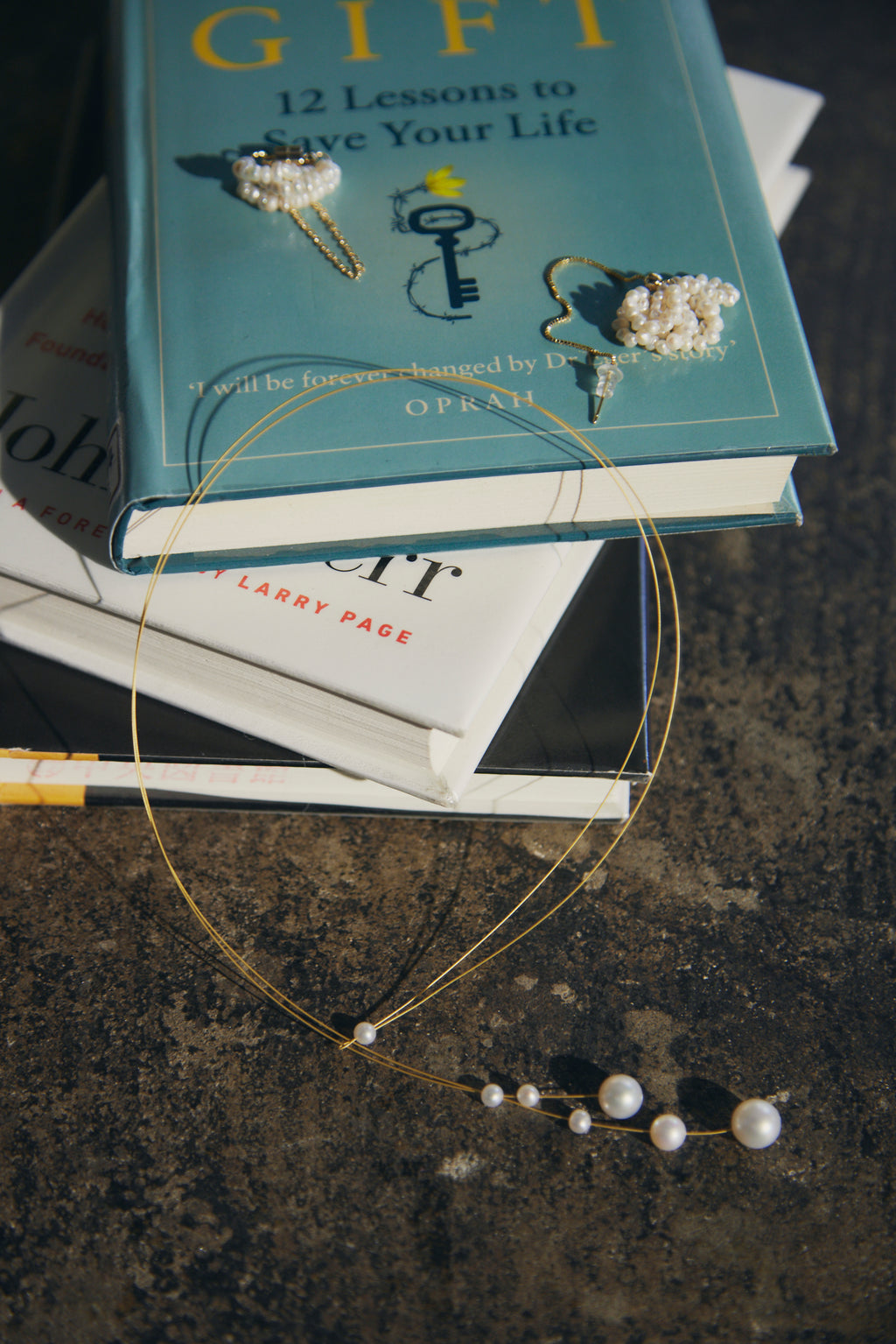 Loop Tie Pearl Necklace HL9755