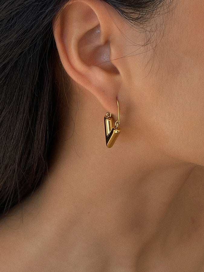 Triangle hook earrings H3366