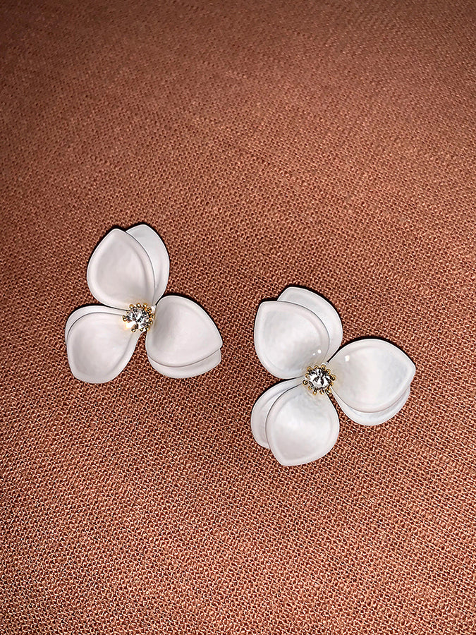 Flower motif earrings H3367