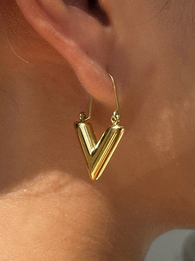 Triangle hook earrings H3366
