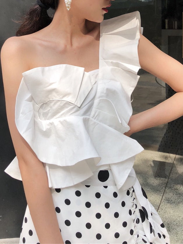 Voluminous Ruffle One Shoulder Blouse_9196