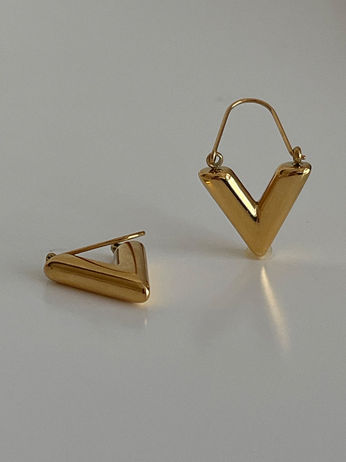 Triangle hook earrings H3366