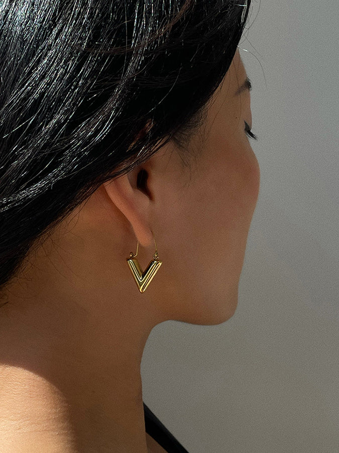 Triangle hook earrings H3366