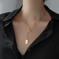 Gold safety pin necklace 5746