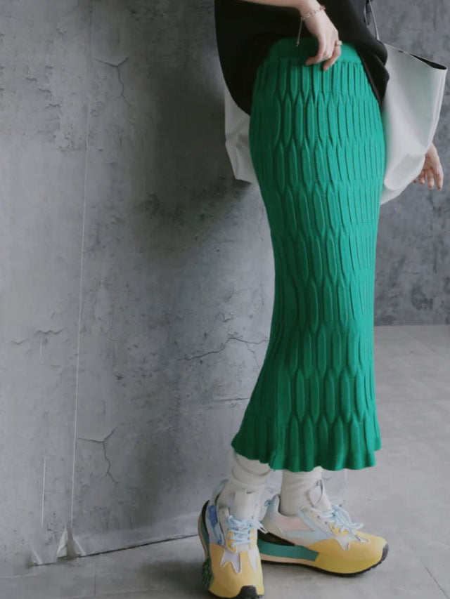 Bumpy Design Straight Knit Skirt_BDHL4346 - HELROUS