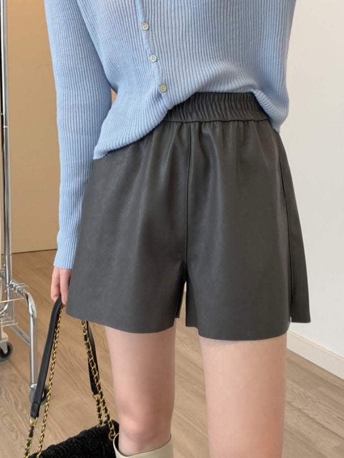 Eco-Leather Shorts HL4123
