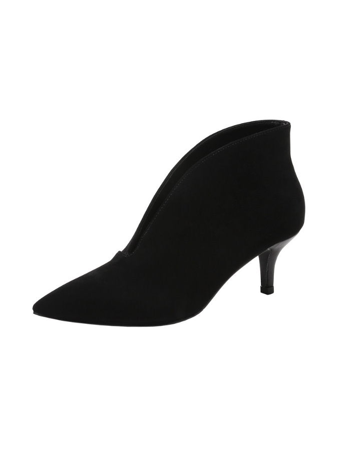 Pointed Toe V Cut Booties HL3946