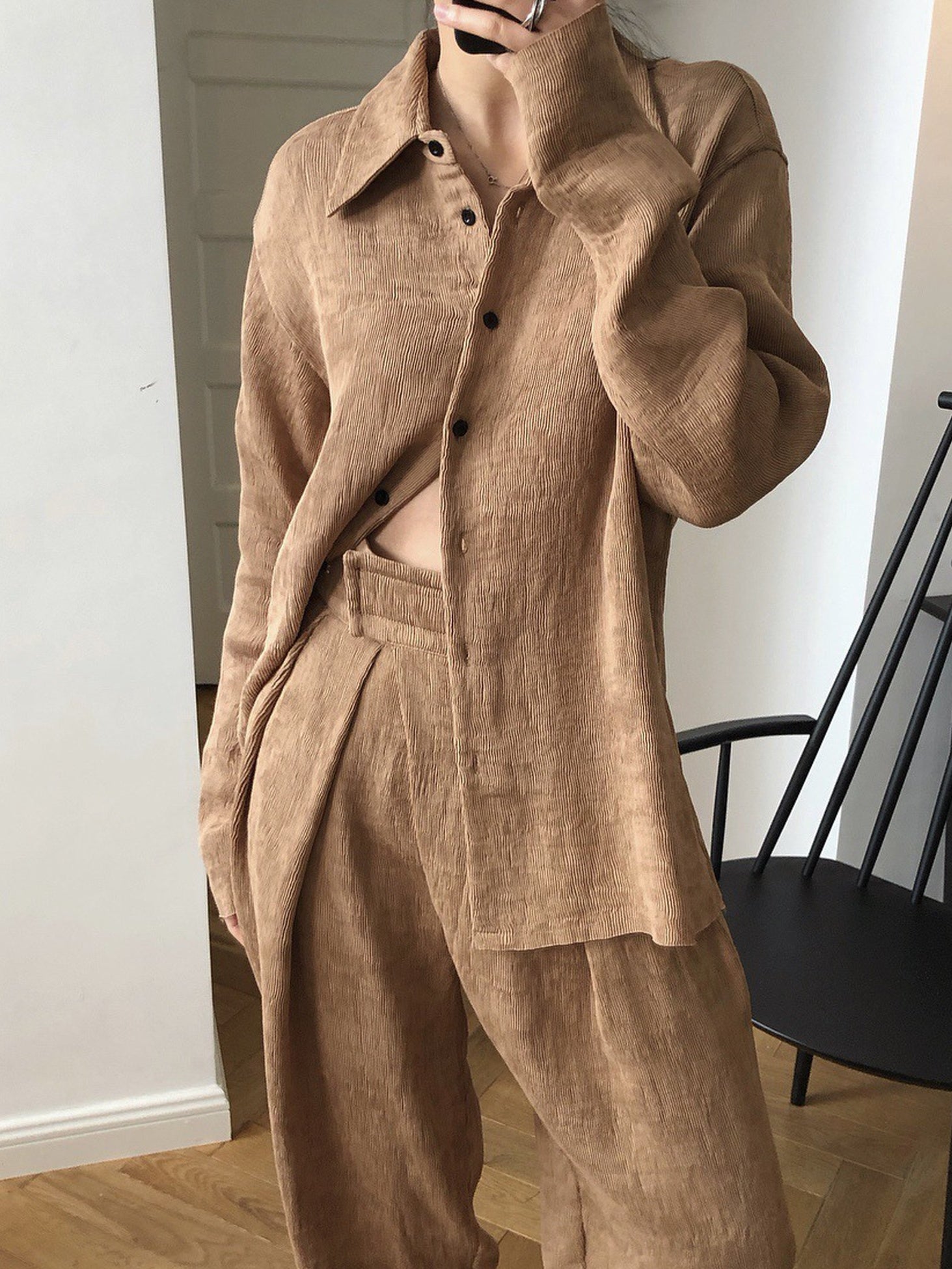 Slender Pleated Shirt_5556