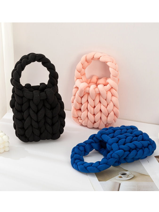 Fluffy Yarn Mini Bag HL3811