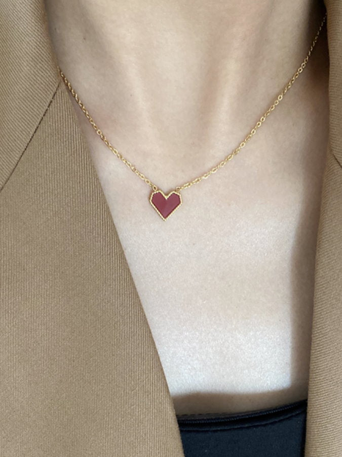 Milgrain heart necklace HL3450