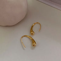 minimal drop earrings_5527