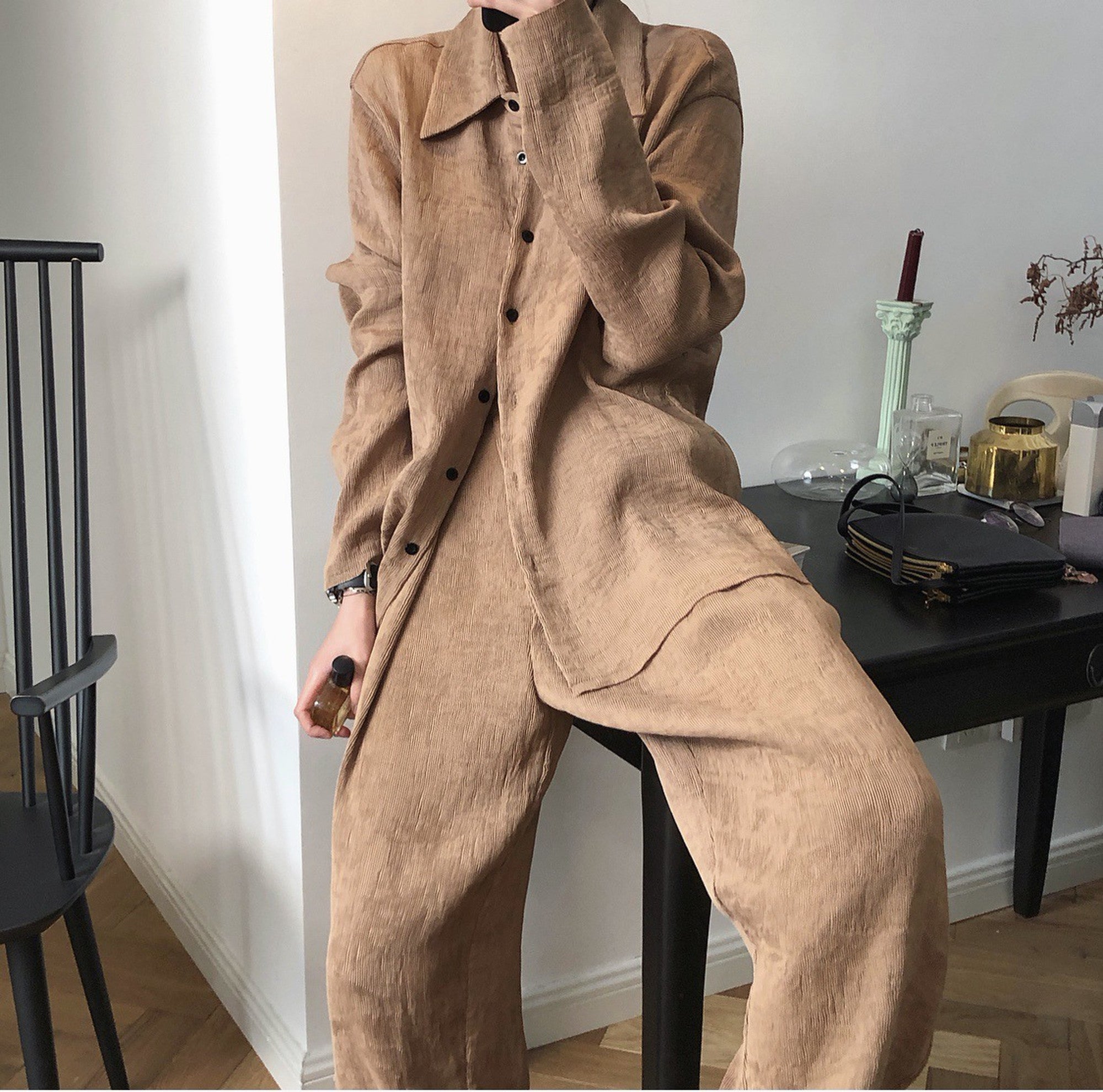 Slender Pleated Shirt_5556