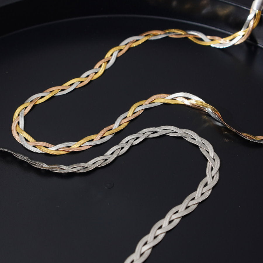 Blade design necklace HL9619