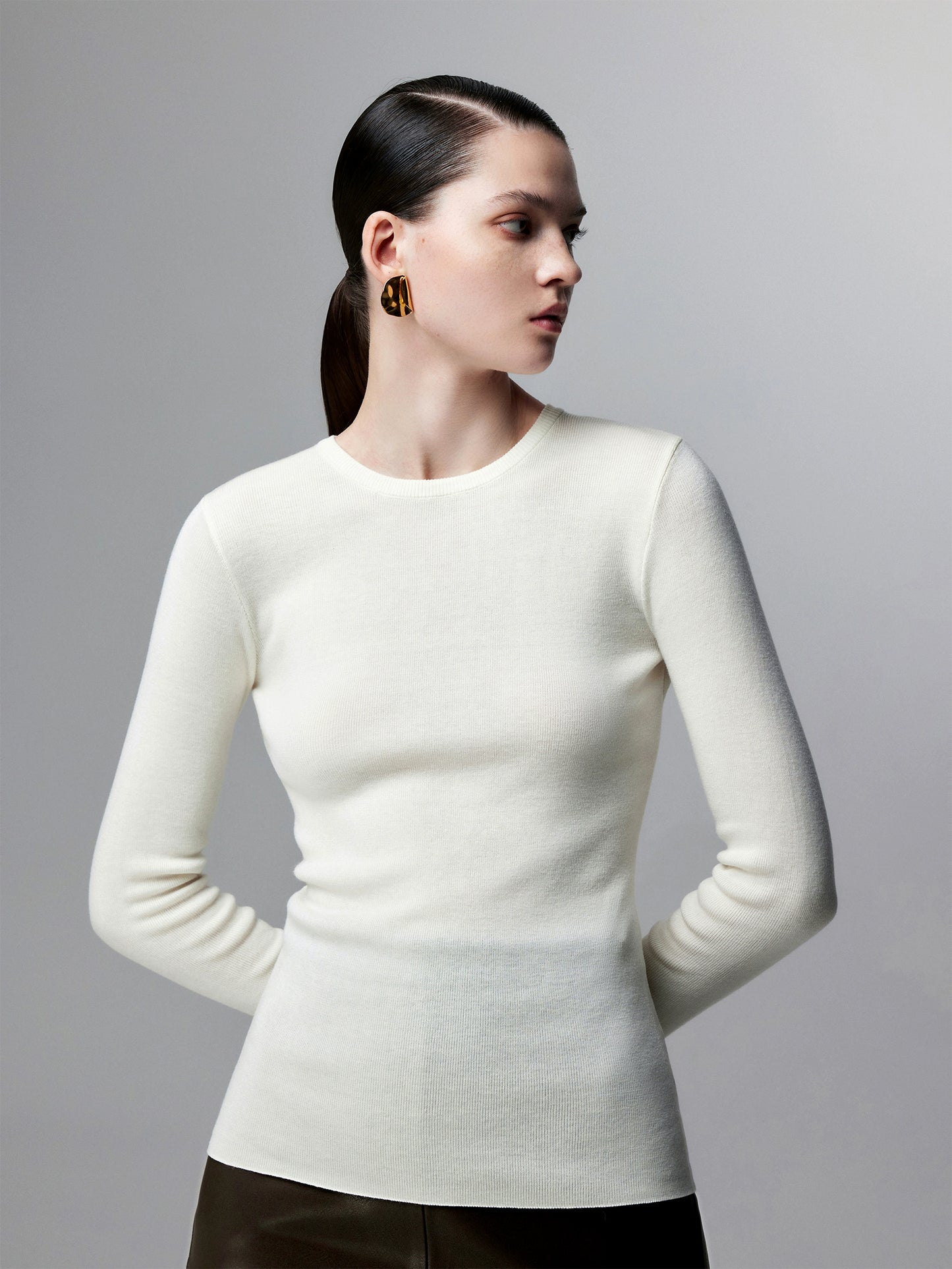 Winter knit slim fit sweater_BDHL5386