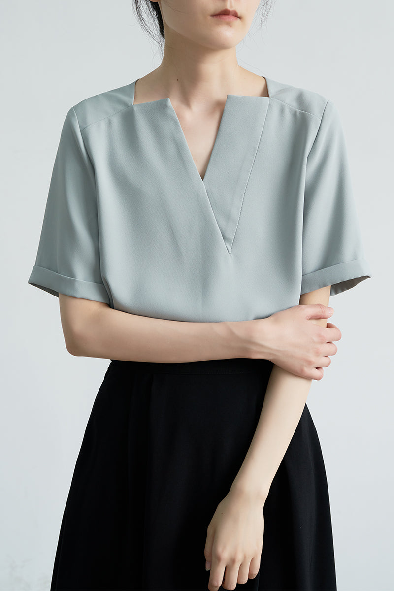 Deep V-neck chiffon shirt_8977