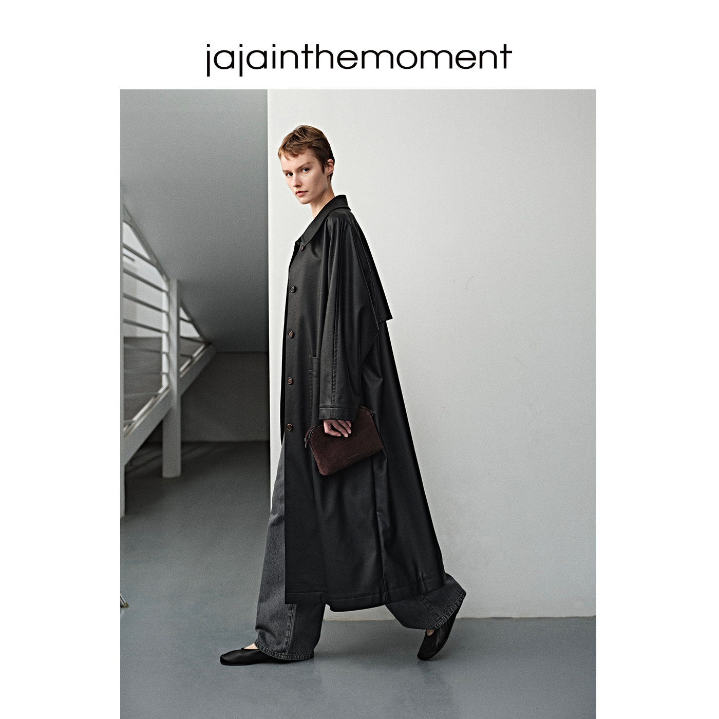 Leather waterproof classic trench coat_DI100289