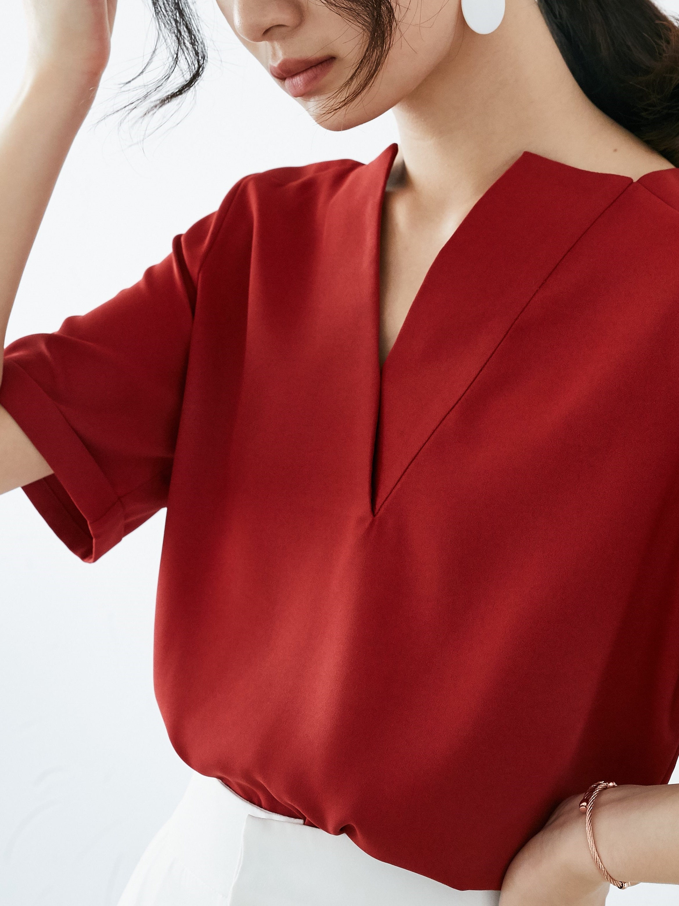Deep V-neck chiffon shirt_8977