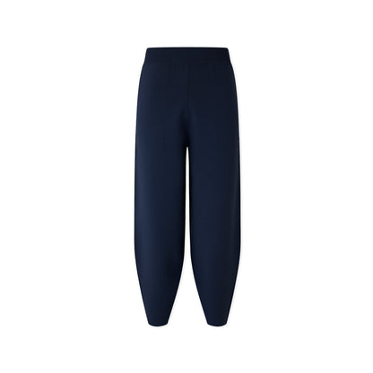 Silhouette slim knitted pants