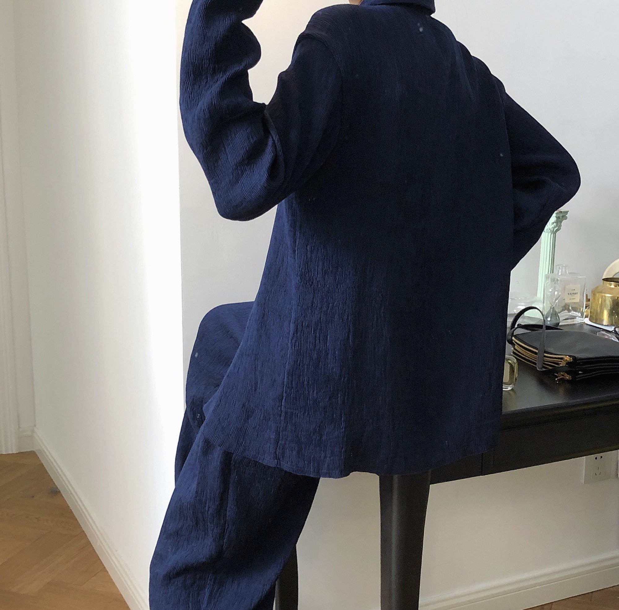 Slender Pleated Shirt_5556